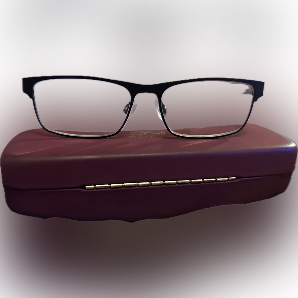 Nike youth eyeglasses.